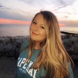 Meet your Posher, Tarah